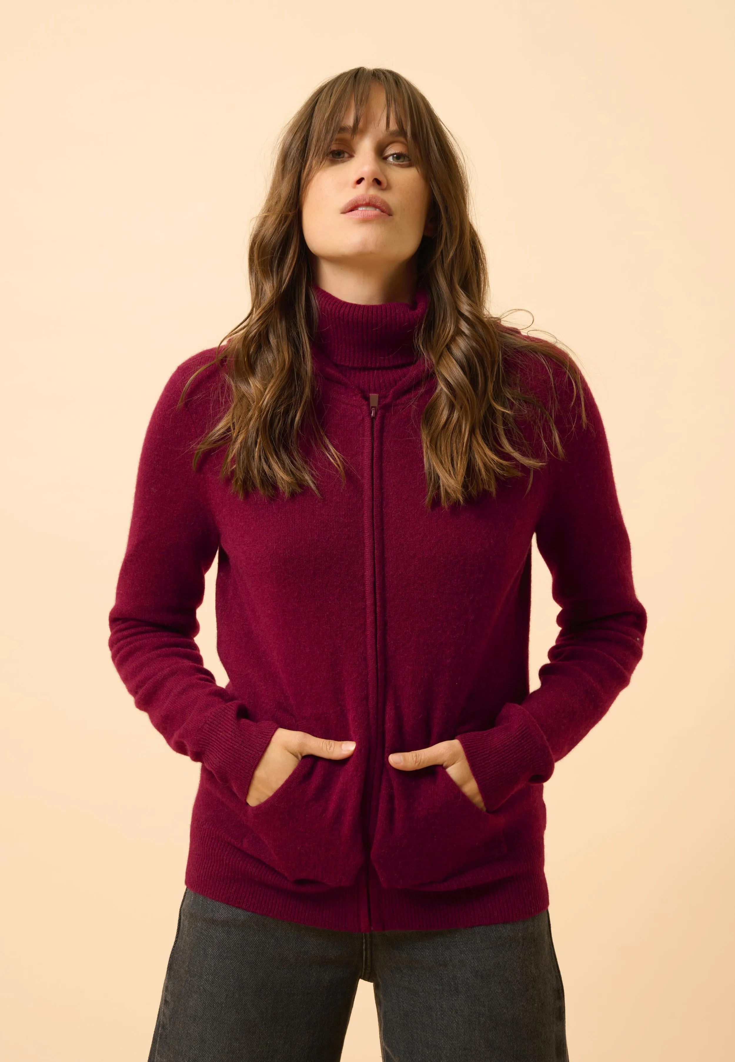 DEBBIE gilet col zippé capuche bordeaux