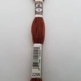 Retors n°4 dmc 2299 pour broderie et tapisserie