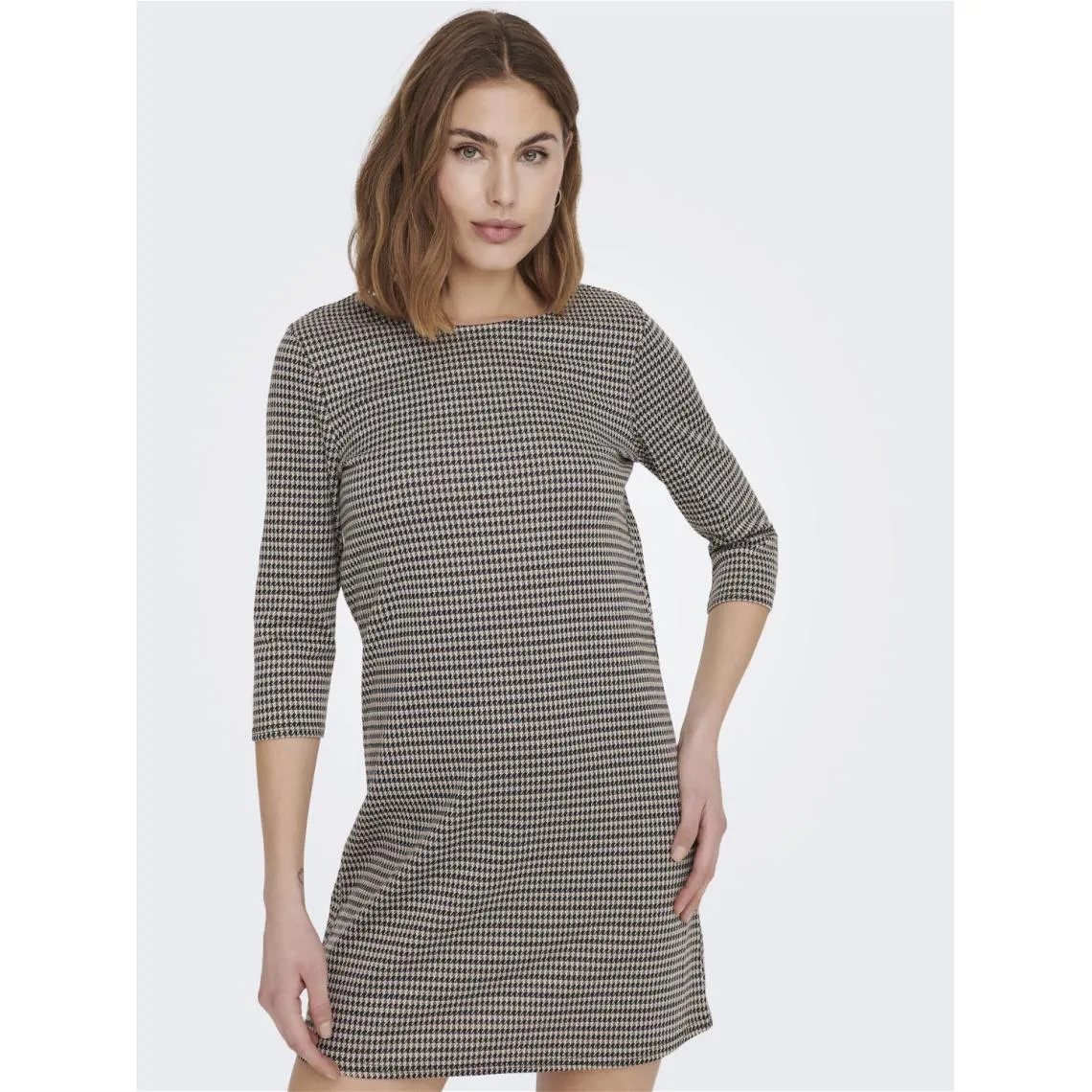 Robe courte manches 3/4 noir Pax | 3 Suisses