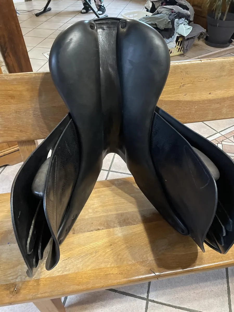Selle mixte équipe modèle synergie